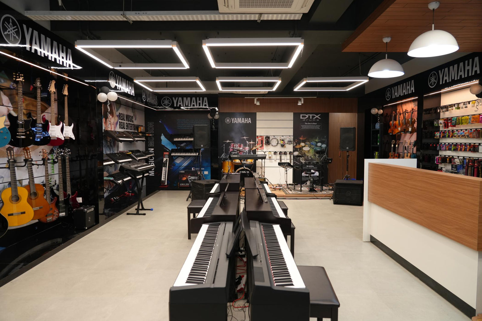 Yamaha Music Square showroom
